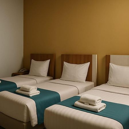 Hotel Amel Aceh Banda Aceh Dış mekan fotoğraf